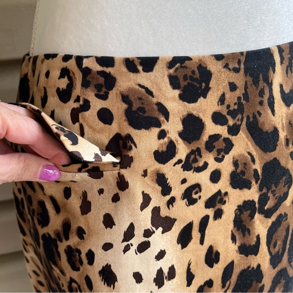 •André Oliver• Leopard Print Pencil Skirt - Size 6 - Picture 3 of 8